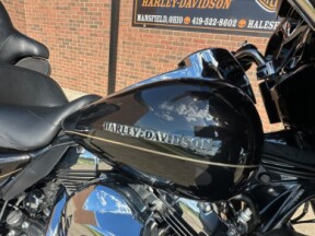 2016 Harley-Davidson Ultra Limited FLHTK thumb 3