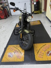 2017 Harley-Davidson® Softail Slim® S Olive Gold Denim thumb 3