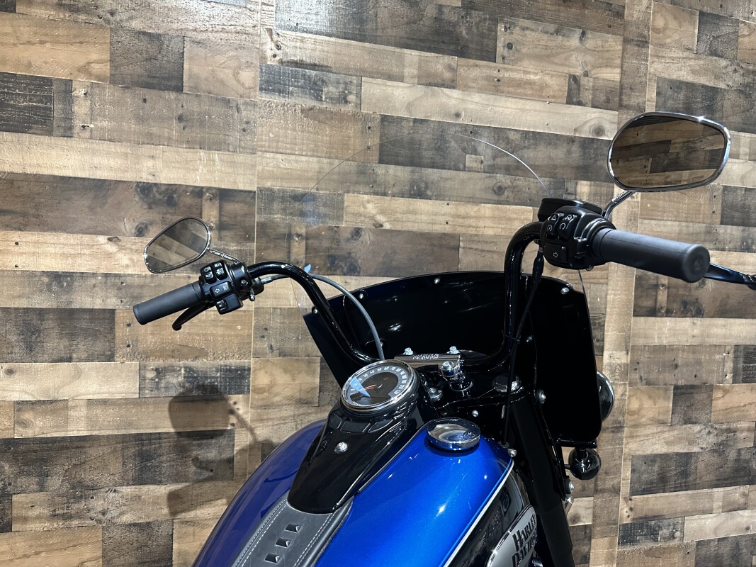 2022 Harley-Davidson Heritage Classic 114 Reef Blue/Vivid Black FLHCS - Photo 5