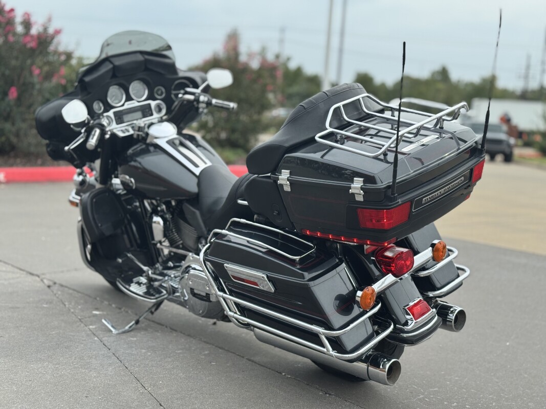 2008 Harley-Davidson Electra Glide Ultra Classic FLHTCU BLACK PEARL 704396 - Photo 4