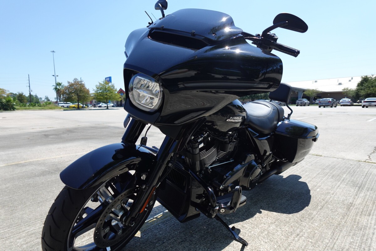 2025 Harley-Davidson Street Glide FLHX - Photo 4