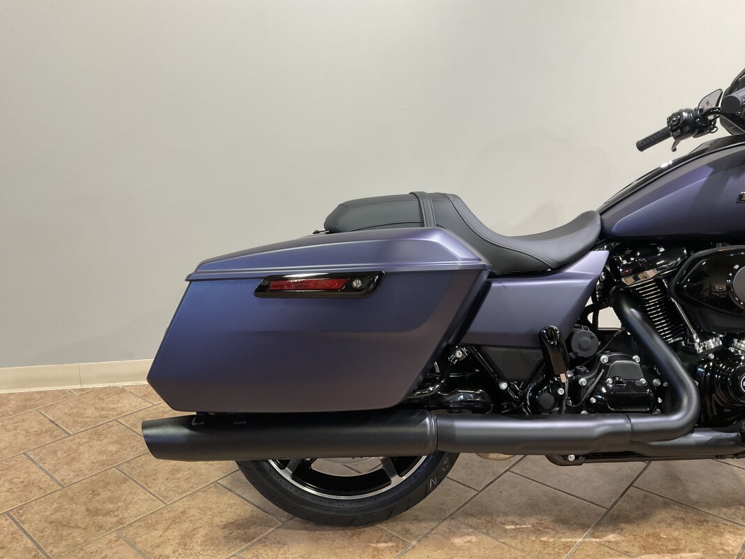 2025 Harley-Davidson Street Glide Purple Abyss Denim - Black Finish FLHX - Photo 5
