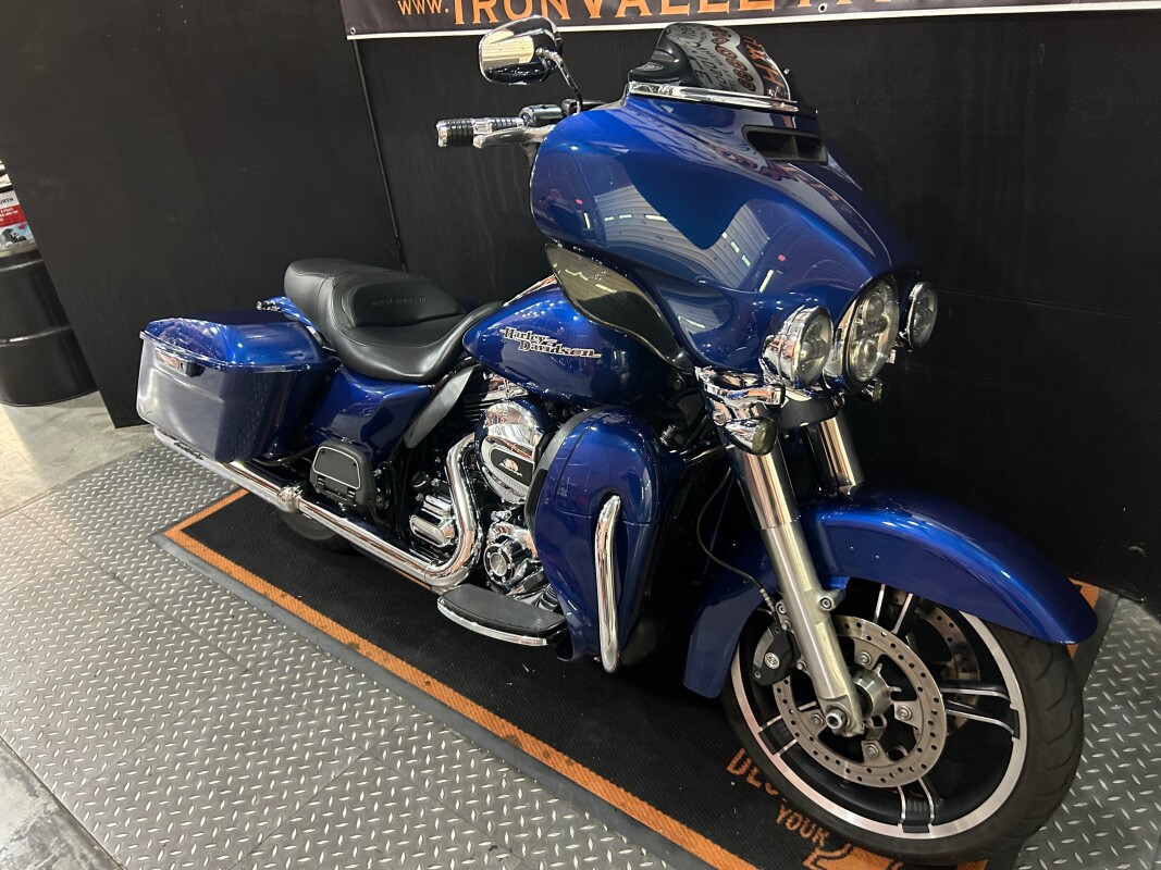 2014 H-D FLHTK Electra Glide Ultra Limited 103ci - Photo 3