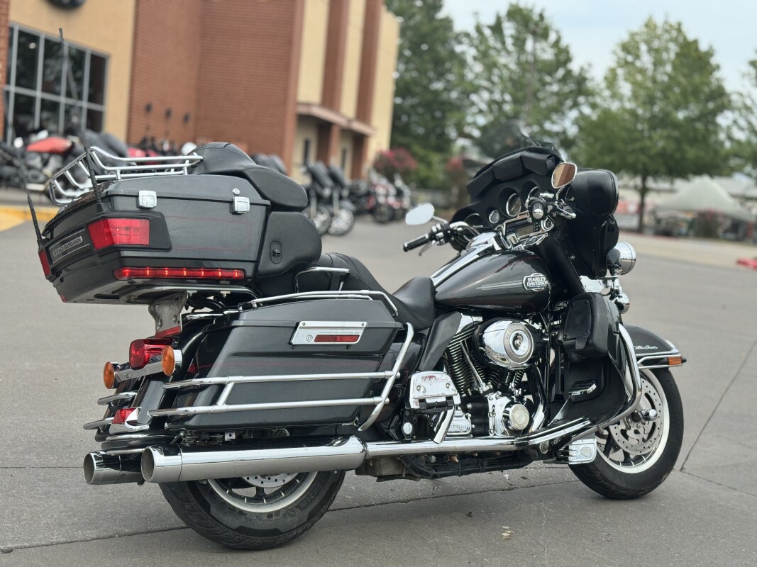 2008 Harley-Davidson Electra Glide Ultra Classic FLHTCU BLACK PEARL 704396 - Photo 3
