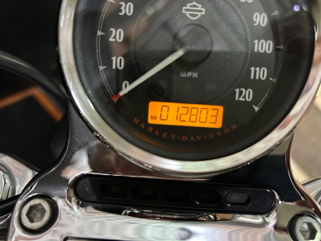 2014 H-D XL200T Sportster SuperLow 1200cc - Photo 5