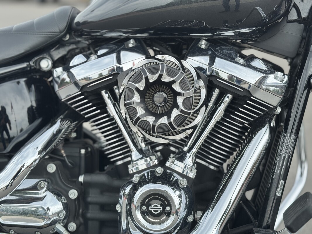 2019 Harley-Davidson Low Rider FXLR Barracuda Silver 022993 - Photo 10