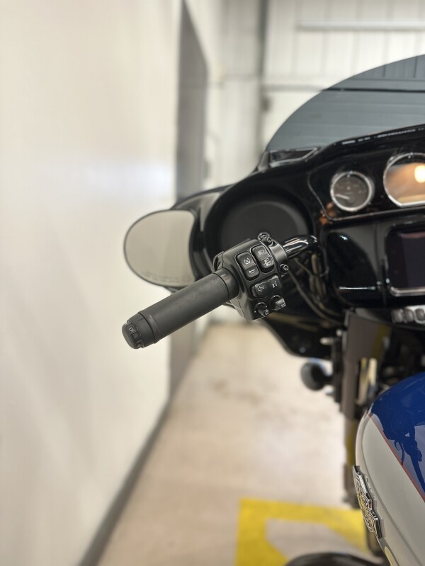 2023 Harley-Davidson Street Glide Special Bright Billiard Blue/Billiard Grey - Black Finish - Photo 7