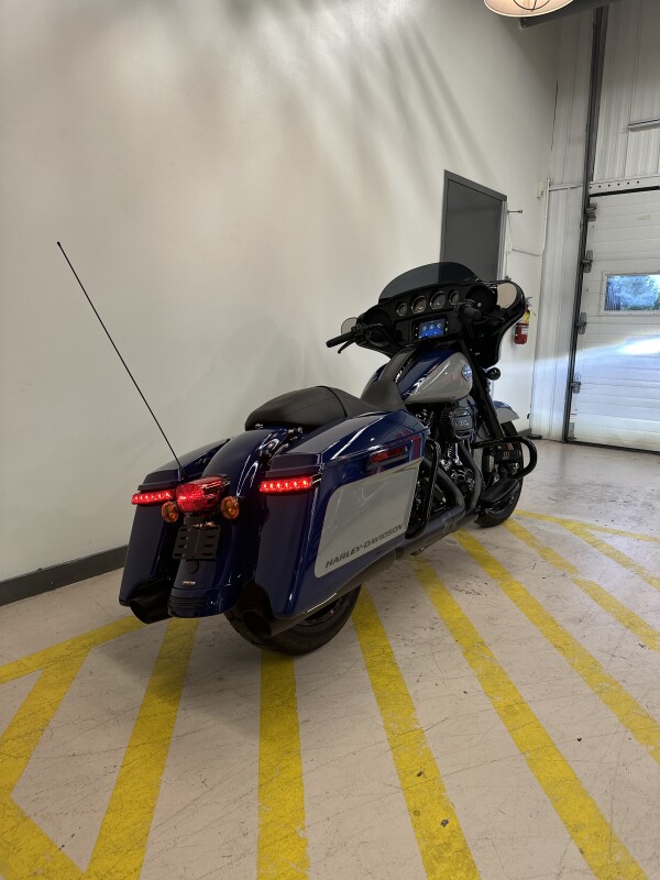 2023 Harley-Davidson Street Glide Special Bright Billiard Blue/Billiard Grey - Black Finish - Photo 5