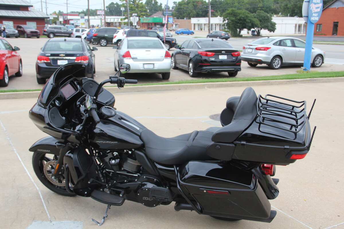 2022 Harley-Davidson Road Glide Limited Black - Photo 7