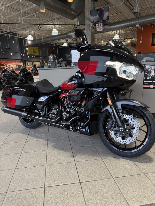 FLTRXSTSE 2025 CVO Road Glide ST - Photo 5
