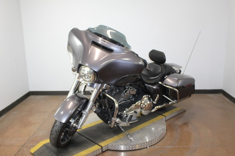 Harley-Davidson Street Glide 2015 FLHX 702886TT CHARCOAL SATIN - Photo 4