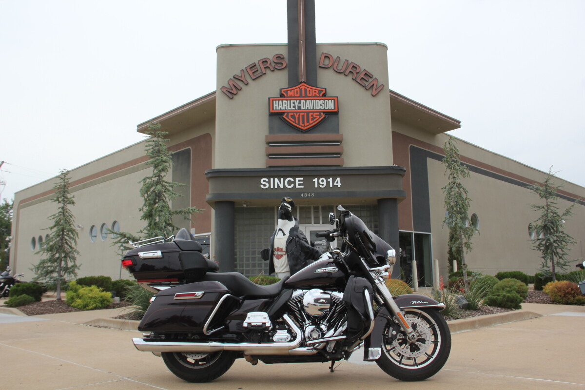 2014 Harley-Davidson Electra Glide Ultra Classic Blackened Cayenne Sunglo