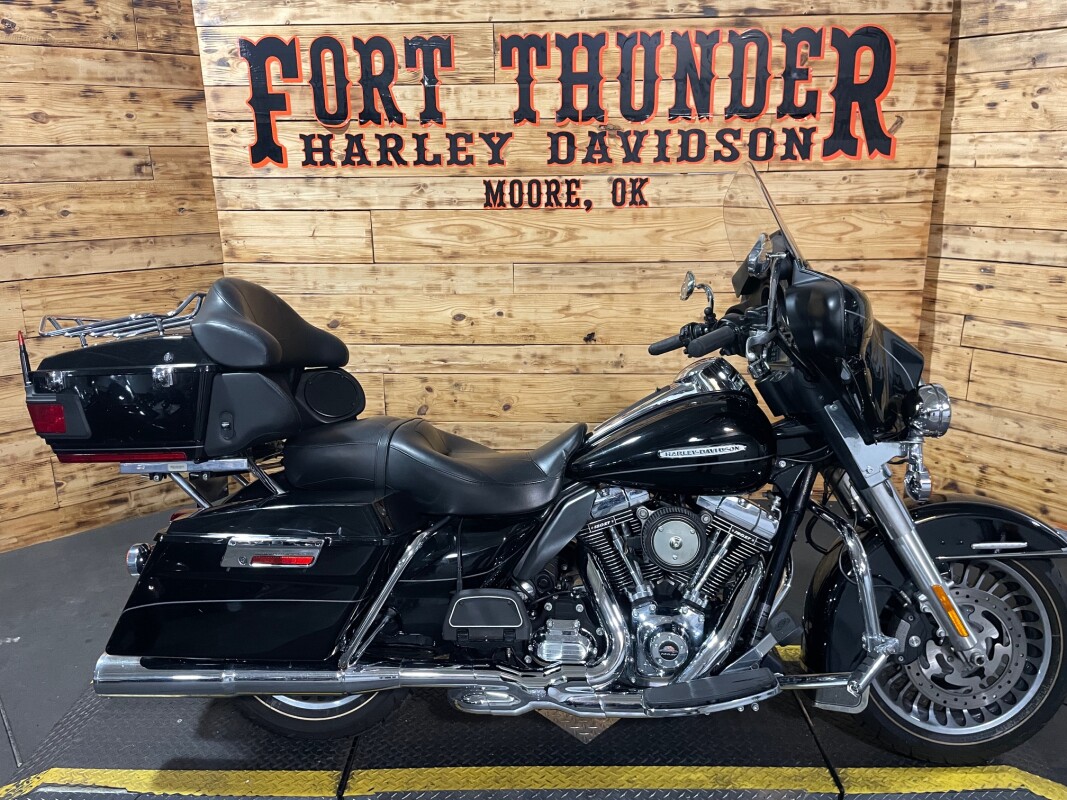 Harley-Davidson Electra Glide Ultra Limited 2013 FLHTK BLACK