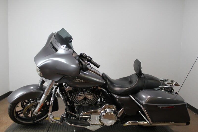 Harley-Davidson Street Glide 2015 FLHX 702886TT CHARCOAL SATIN - Photo 5