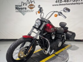 2016 Harley-Davidson® Street Bob® Velocity Red Sunglo thumb 0