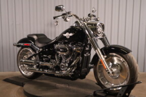 2021 Harley-Davidson® Fat Boy® 114 FLFBS thumb 2
