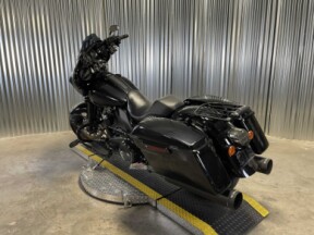 FLHXST 2022 Street Glide® ST thumb 1