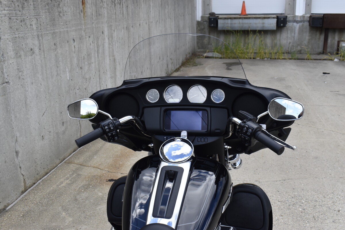 2024 Harley-Davidson Tri Glide Ultra FLHTCUTG - Photo 8