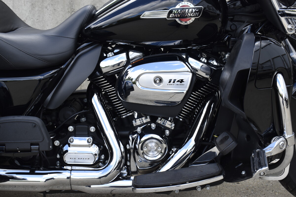 2024 Harley-Davidson Tri Glide Ultra FLHTCUTG - Photo 10