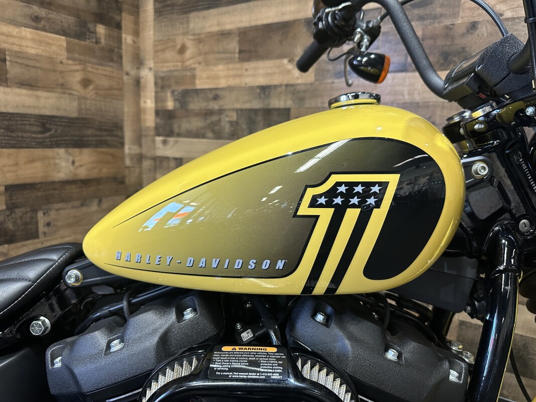2023 Harley-Davidson Street Bob 114 Industrial Yellow FXBBS - Photo 8