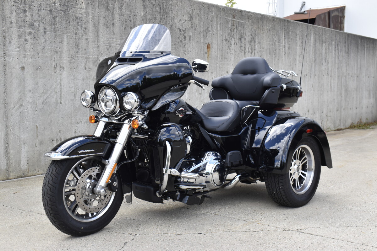 2024 Harley-Davidson Tri Glide Ultra FLHTCUTG - Photo 4