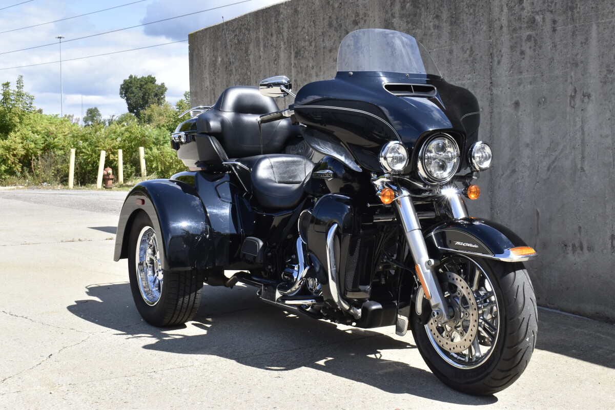 2016 Harley-Davidson Tri Glide Ultra flhtcutg - Photo 2