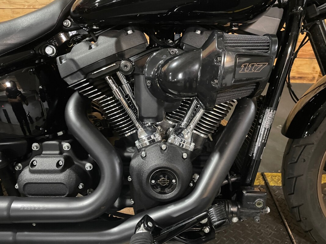 Harley-Davidson Low Rider S 2024 FXLRS VIVID BLACK - Photo 2
