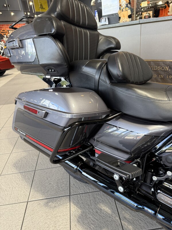 FLHTKSE 2020 CVO Limited - Photo 7