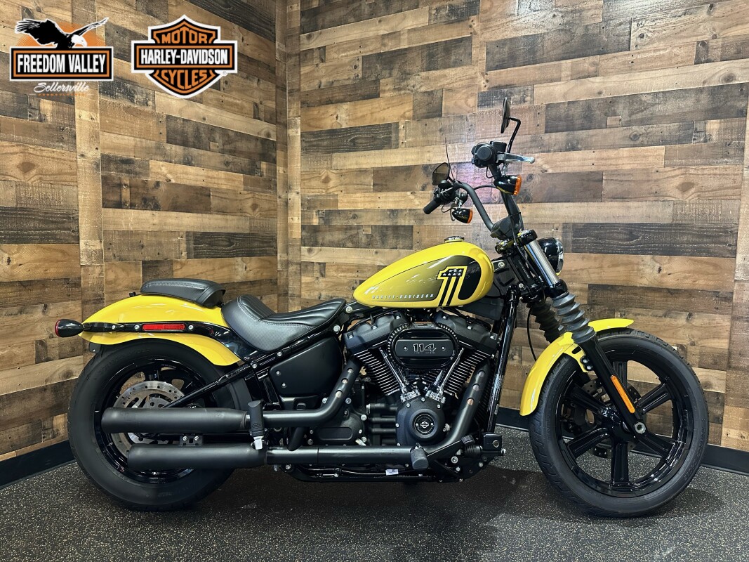 2023 Harley-Davidson Street Bob 114 Industrial Yellow FXBBS