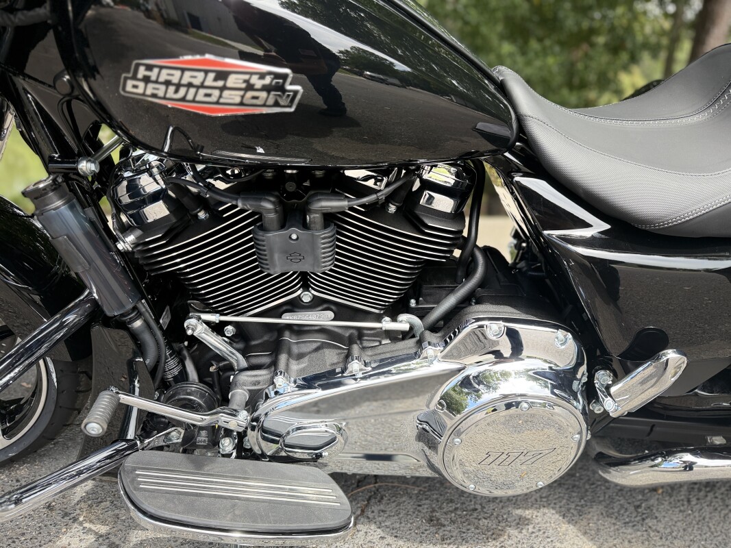 FLHX 2025 Street Glide - Photo 7