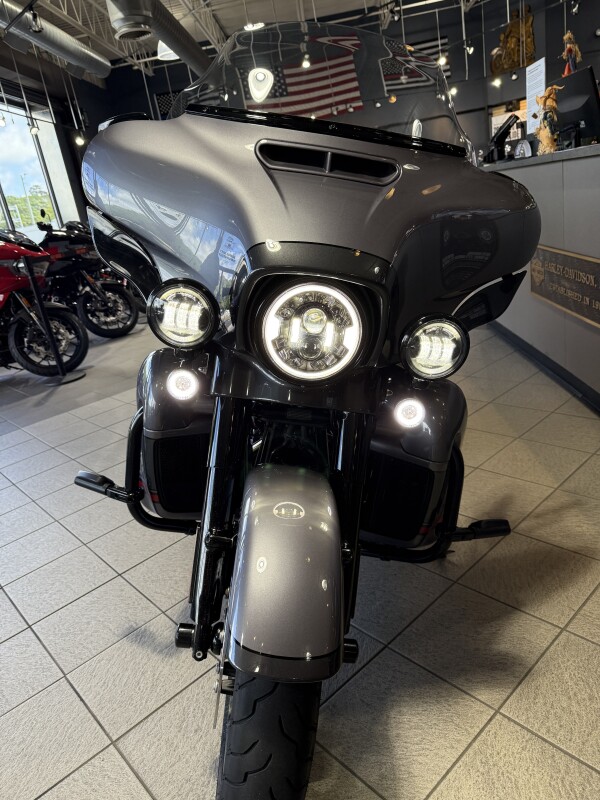 FLHTKSE 2020 CVO Limited - Photo 10