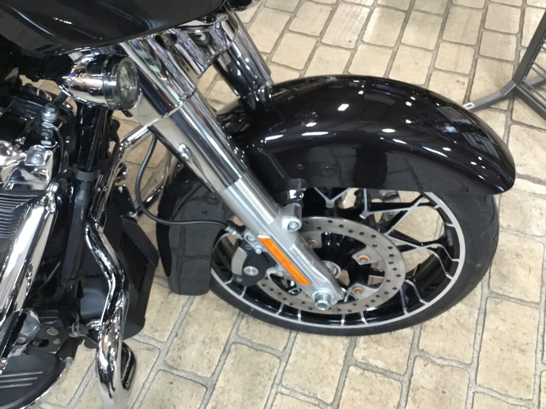 2021 Harley-Davidson Street Glide Special Black Jack Metallic - Photo 3