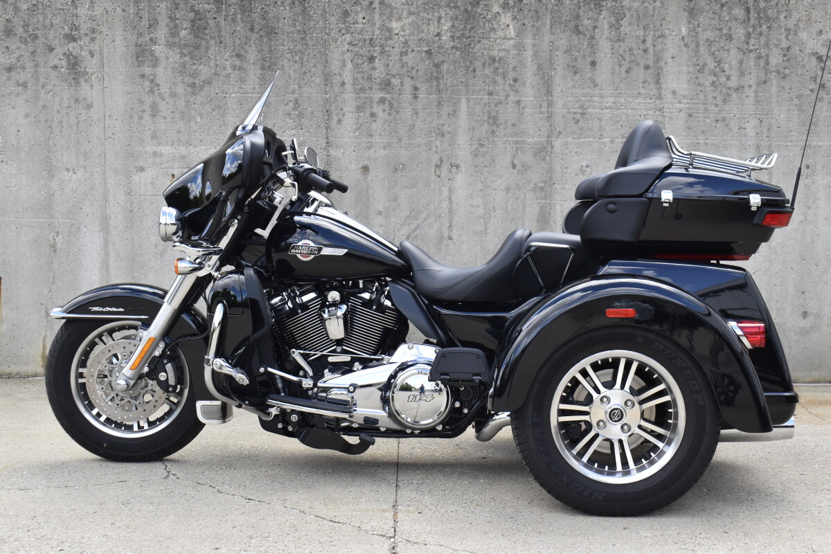 2024 Harley-Davidson Tri Glide Ultra FLHTCUTG - Photo 5