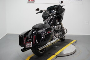 2024 Harley-Davidson® Road Glide® Vivid Black thumb 1