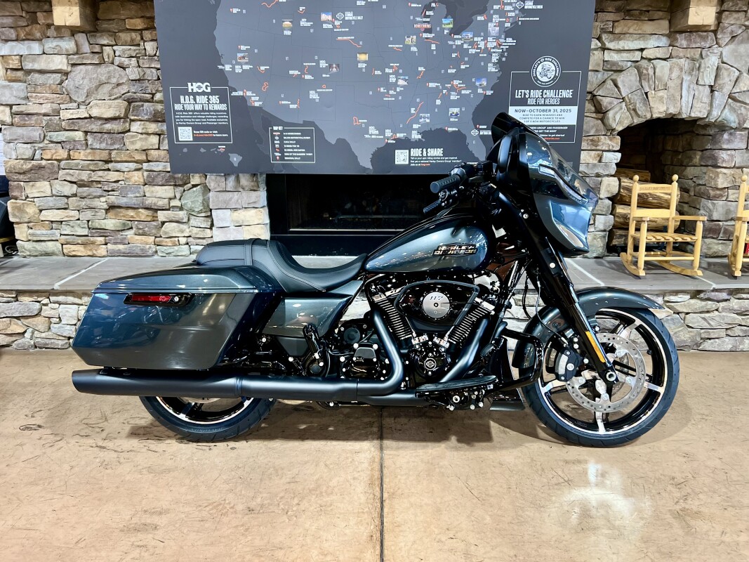 2025 FLHX - Street Glide