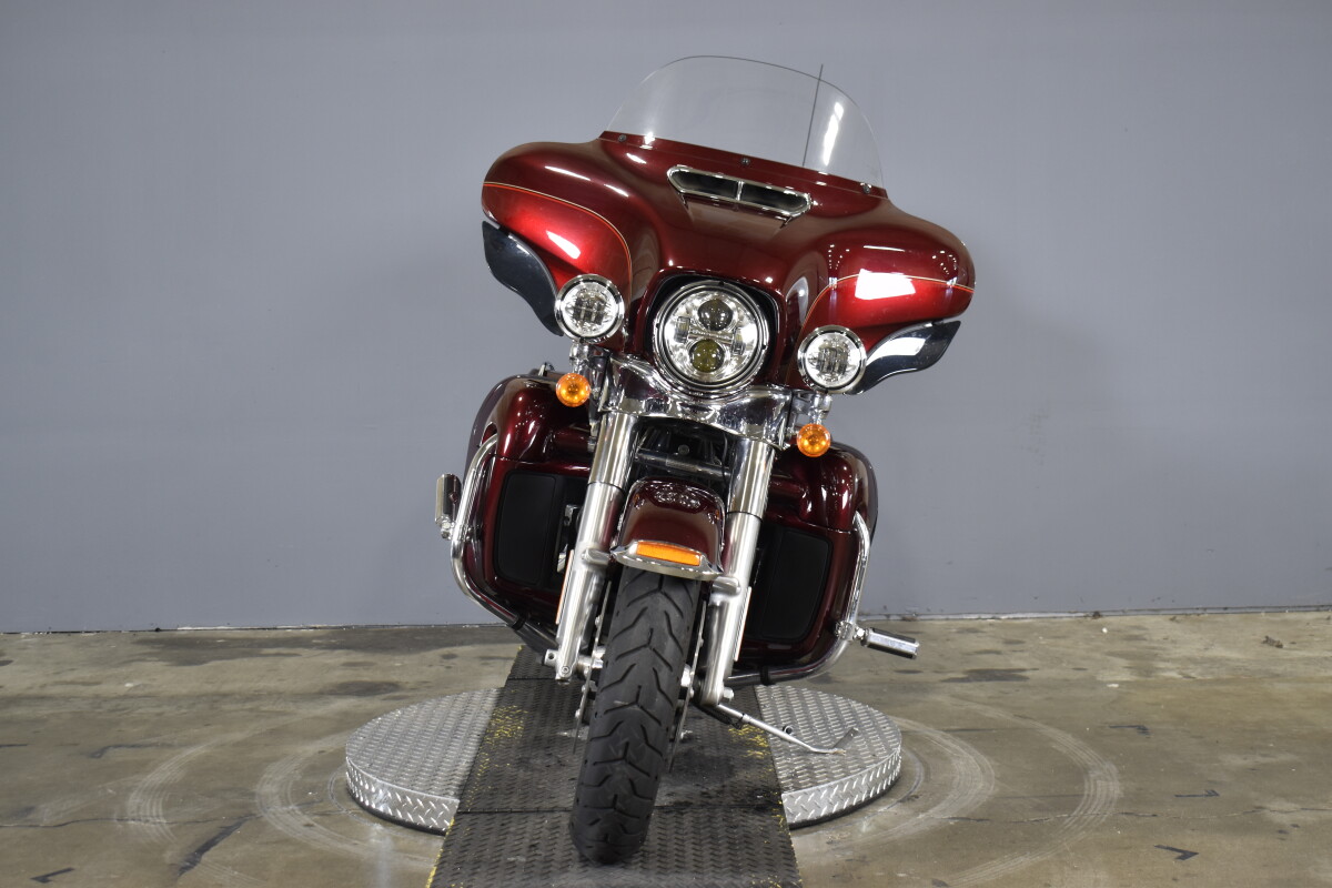 2016 Harley-Davidson Electra Glide Ultra Classic FLHTCU - Photo 3