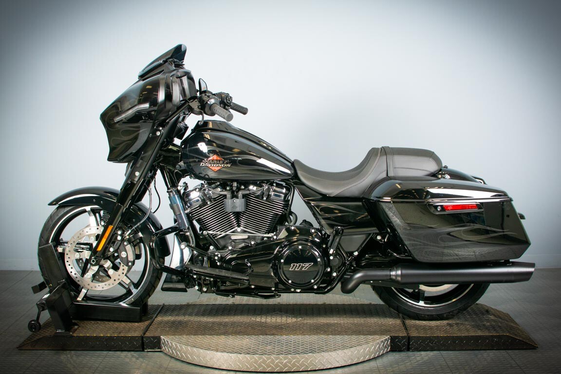 2025 Harley-Davidson Street Glide FLHX - Photo 5