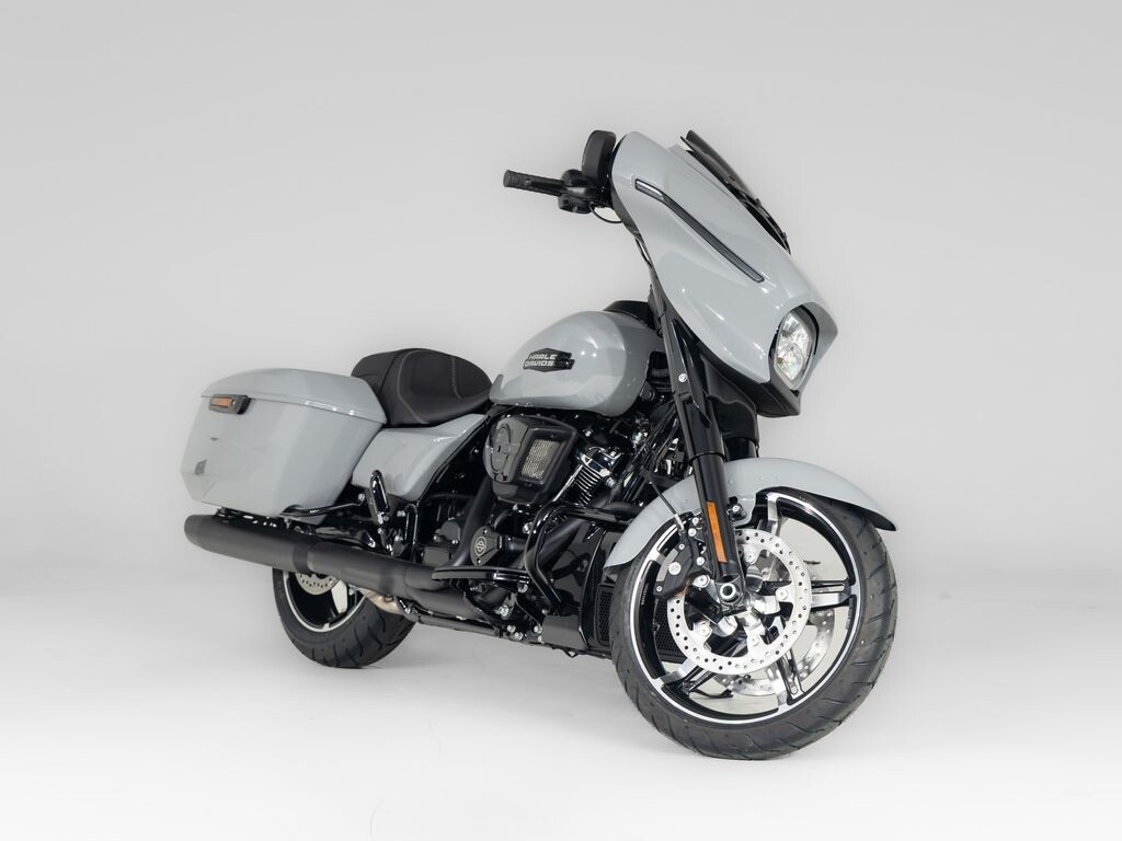 Street Glide 2025