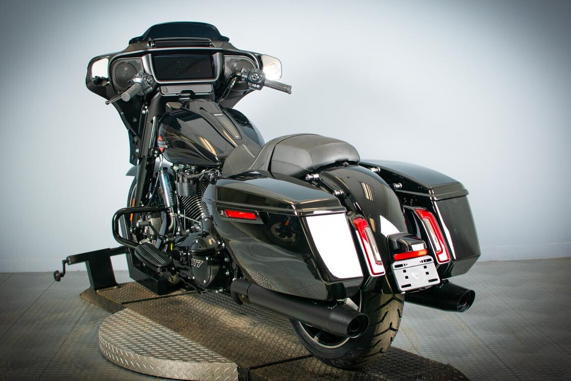 2025 Harley-Davidson Street Glide FLHX - Photo 6