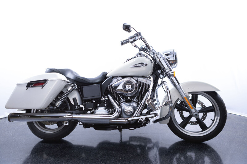 2014 Harley-Davidson<sup>®</sup> Switchback<sup>™</sup> Morocco Gold Pearl