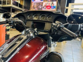 FLHTCUTG 2019 Tri Glide® Ultra thumb 0