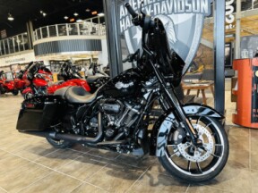 FLHXS 2022 Street Glide® Special thumb 3