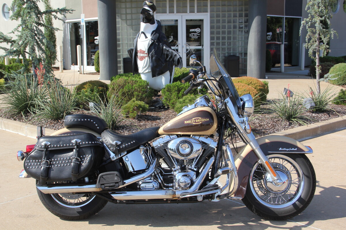 2014 Harley-Davidson Heritage Softail Classic Sand Pearl/Canyon Brown Pearl - Photo 2