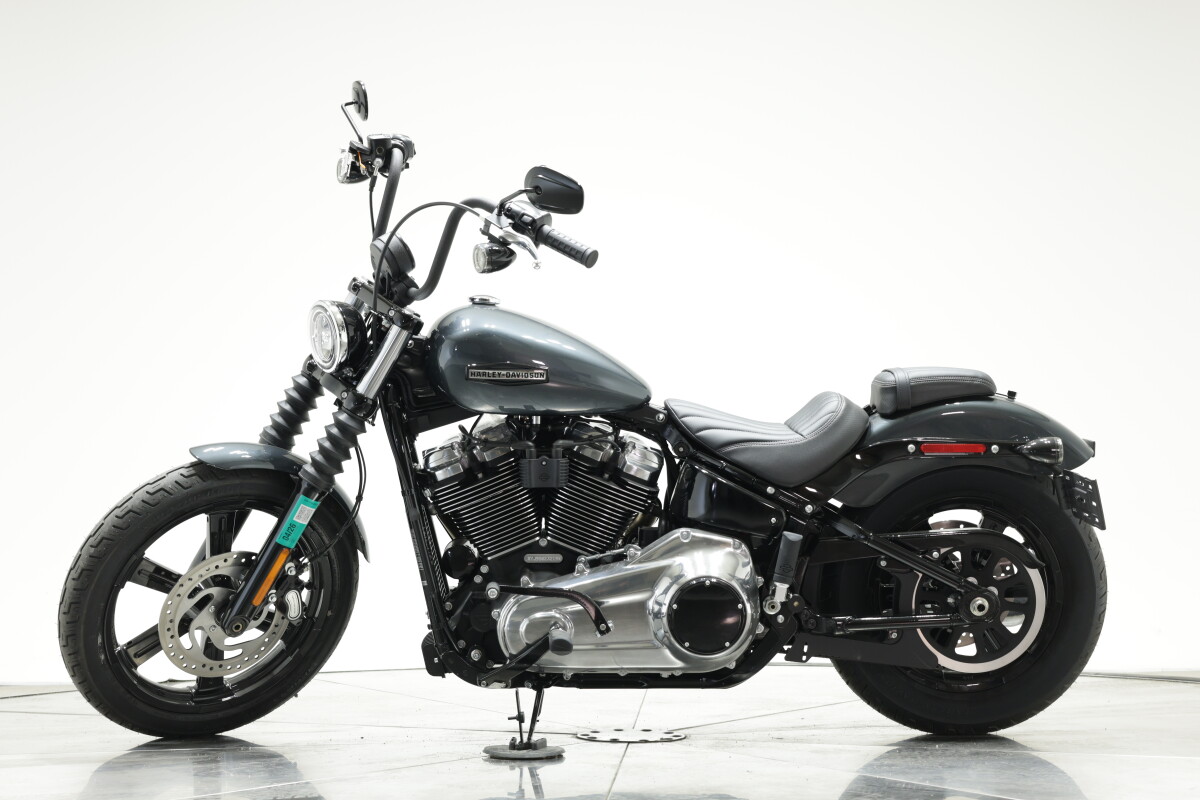 2025 Harley-Davidson FXBB Softail Street Bob in Iron Horse Metallic - Photo 8