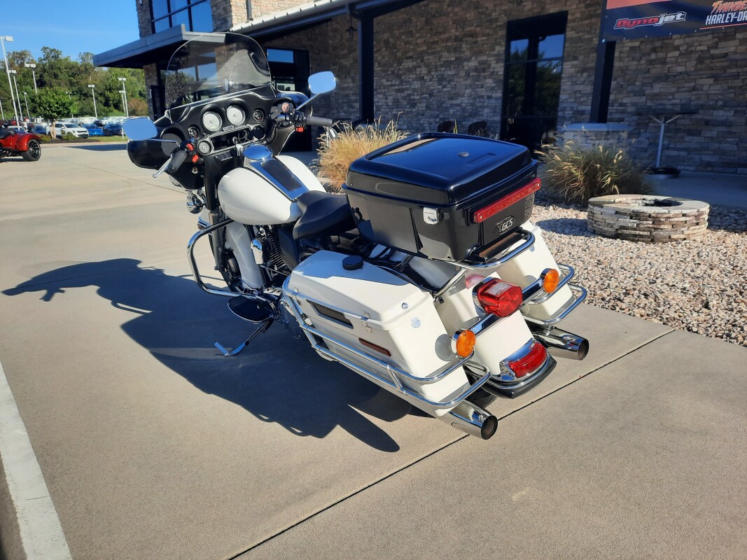 2009 Harley-Davidson Electra Glide Standard Birch White - Photo 8