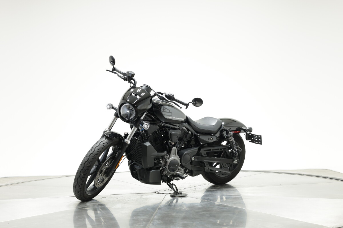 2022 Harley-Davidson RH975 Nightster in Vivid Black with 3124 miles - Photo 9