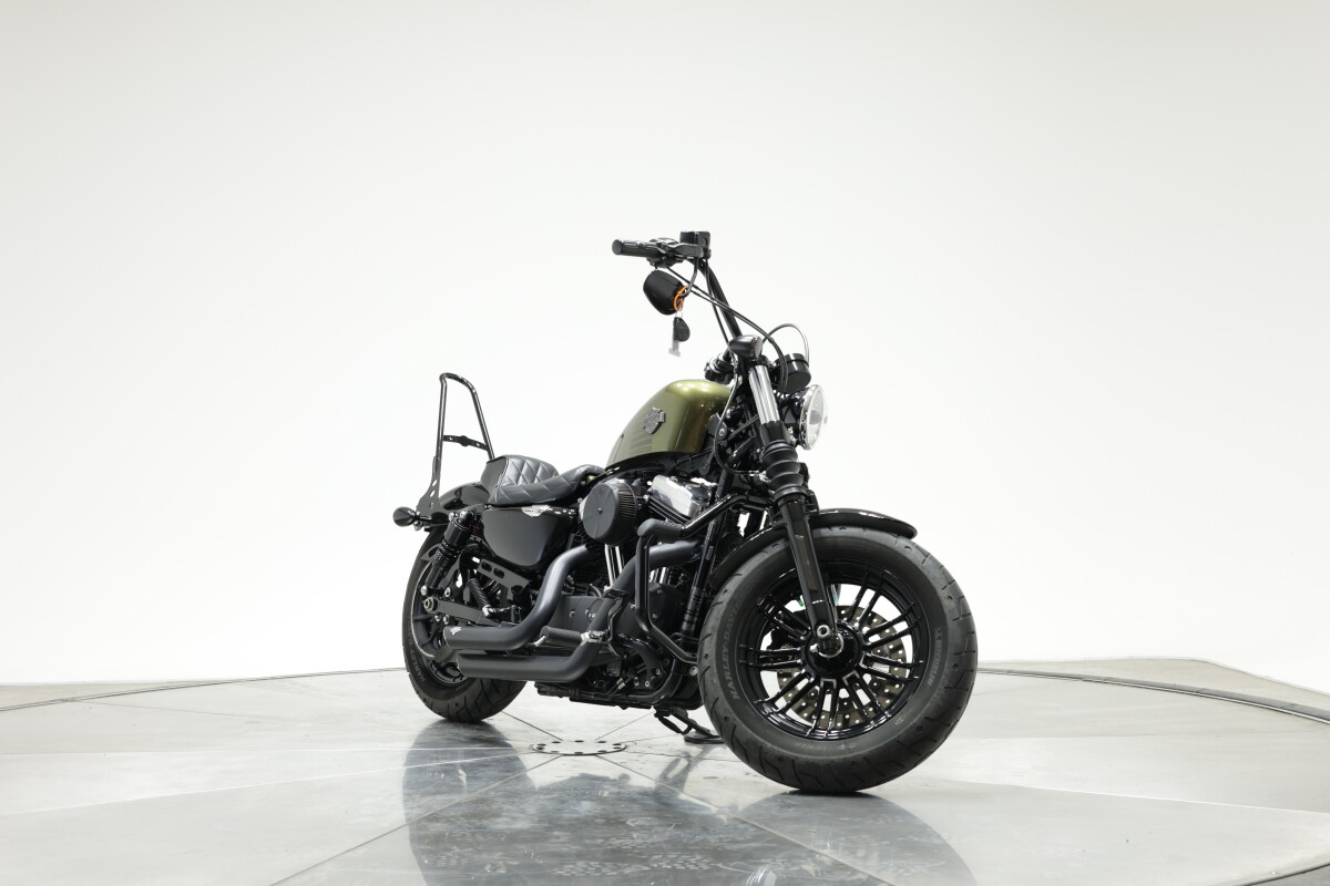 2016 HARLEY-DAVIDSON XL1200X FORTY-EIGHT in Olive Gold Pearl with 3962 miles - Photo 4