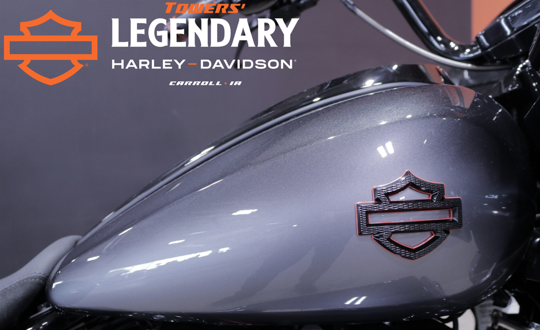 FLTRXSE 2025 CVO Road Glide - Photo 6