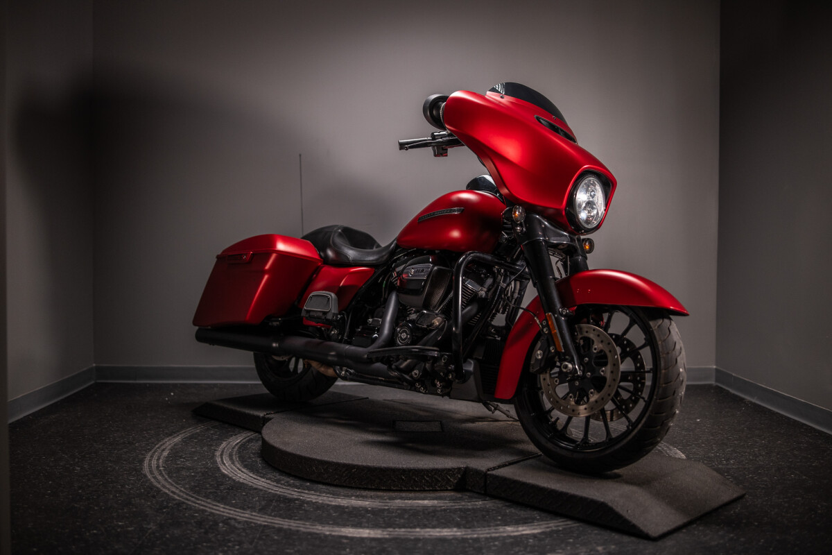 2019 Street Glide Special (FLHXS)