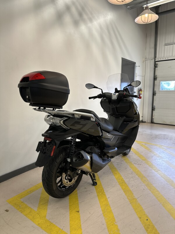 2024 BMW C 400 GT Triple Black - Photo 6